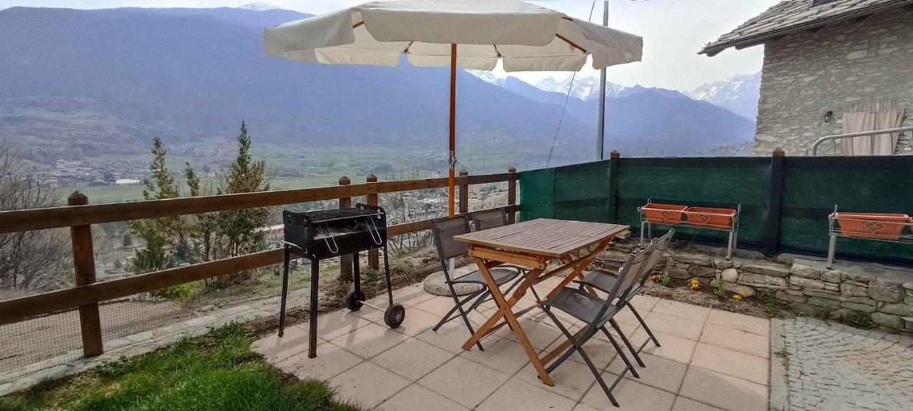 Casa Alpina - Sarre Appartement Aosta Buitenkant foto